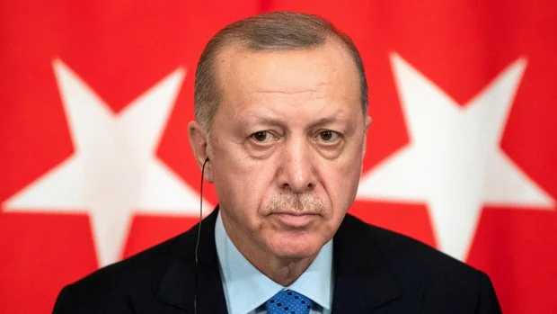 La Fiscalía turca ordena la detención de 167 soldados por supuesto golpismo