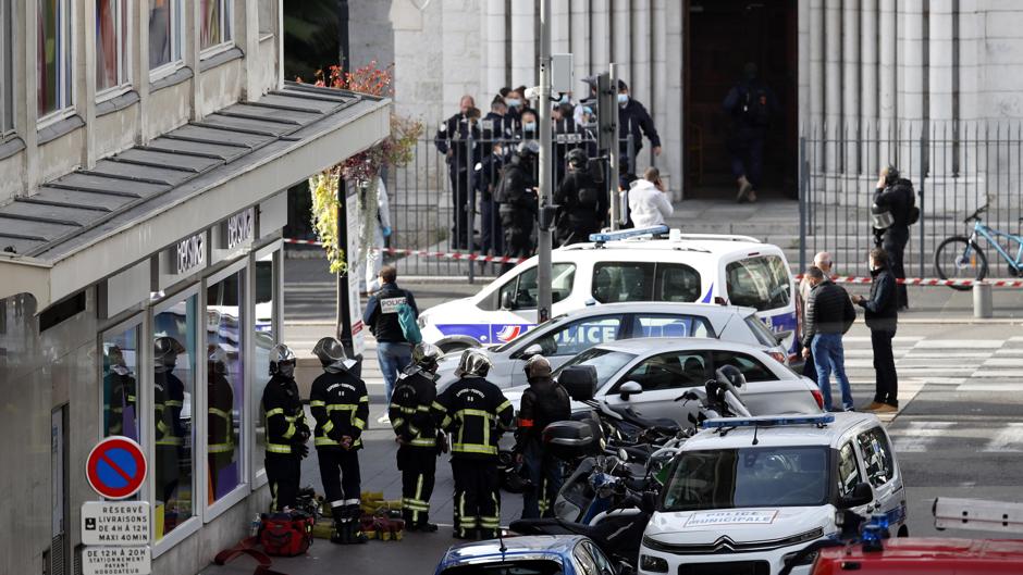 Ataque en Francia: al menos tres muertos en un atentado con cuchillo cerca de una iglesia de Niza