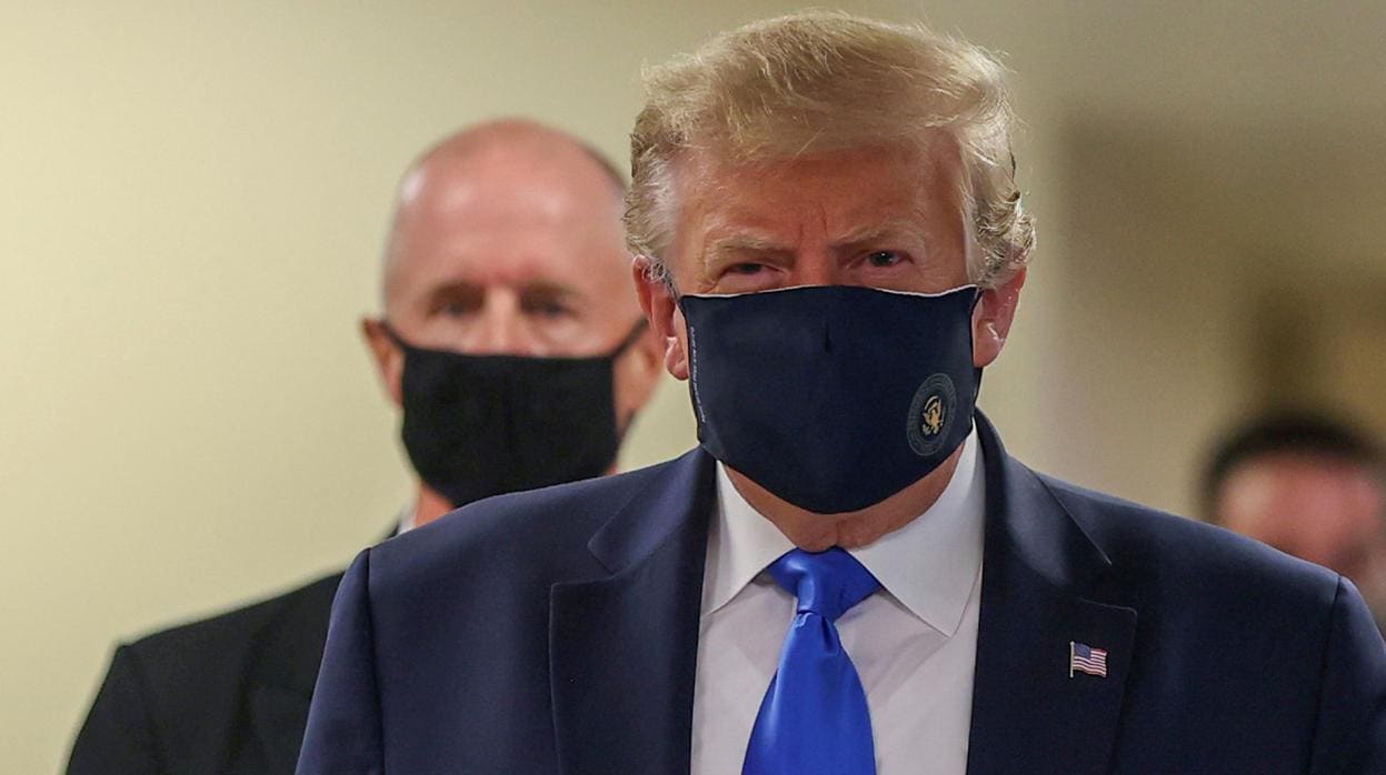 Donald Trump, durante una visita al centro médico militar Walter Reed en Maryland, el pasado julio