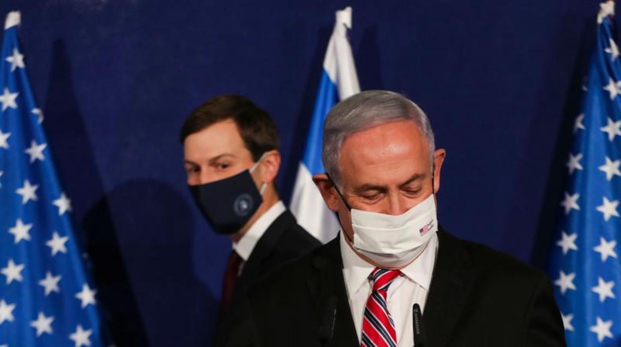 Netanyahu con el yerno de Trump, Kushner