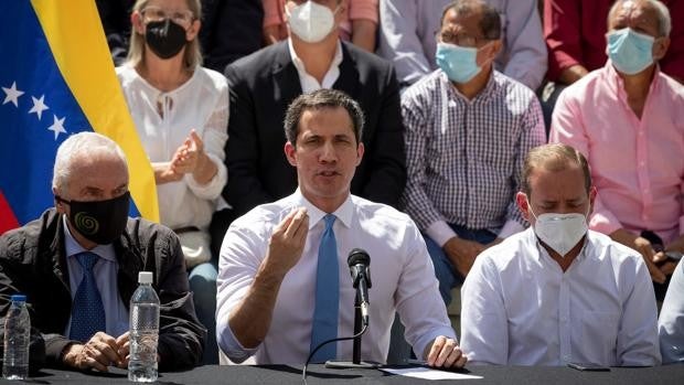 El régimen de Maduro vuelve a inhabilitar políticamente a Juan Guaidó por 15 años