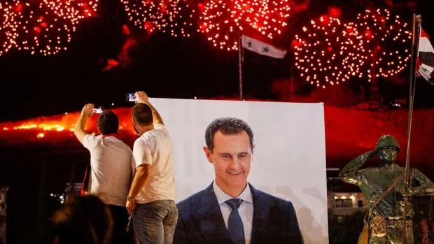 Assad arrasa en unas elecciones calificadas de «farsa» por la oposición
