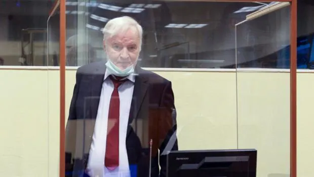 El Tribunal de La Haya confirma la cadena perpetua para Mladic, el 'Carnicero de los Balcanes'