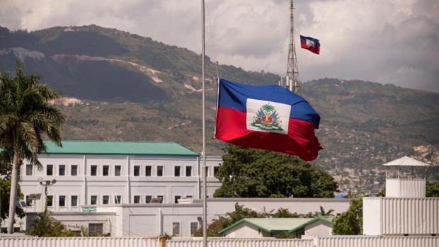 El Senado de Haití aplaza la toma de posesión de Joseph Lambert como presidente provisional