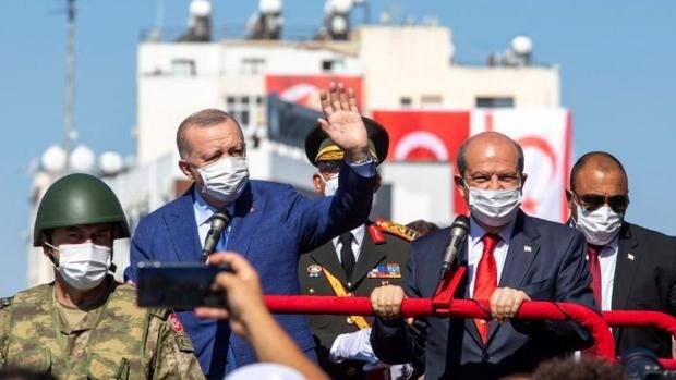 Erdogan redobla su apuesta por dos estados en Chipre con la reapertura del distrito fantasma de Varosha