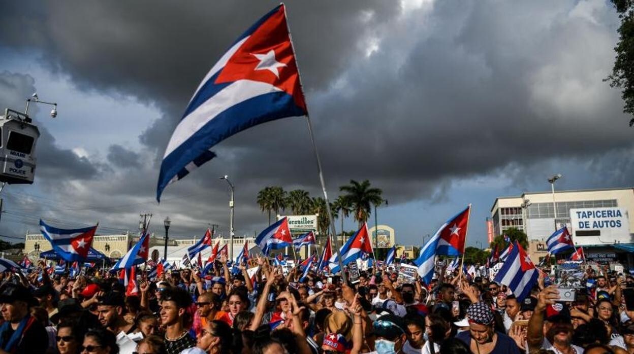 Vídeo: La disidencia cubana se manifiesta en Madrid para pedir el fin del castrismo en Cuba