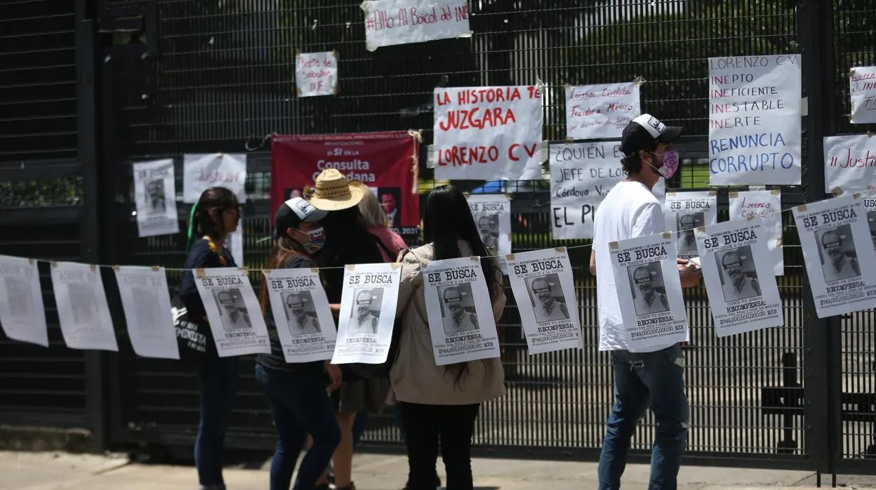 López Obrador promueve una consulta popular para juzgar a expresidentes mexicanos