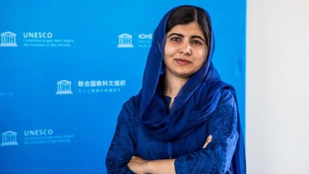 Malala pide a la comunidad internacional que acoja a los refugiados afganos tras el avance talibán