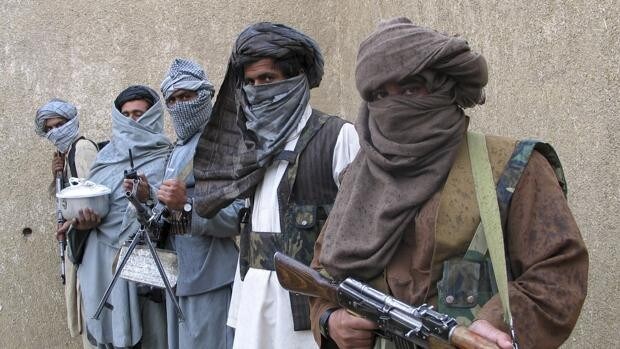 Quiénes son los talibanes y por qué conquistan Afganistán