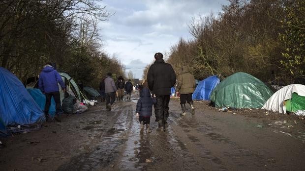 La posible llegada de refugiados afganos divide a Francia