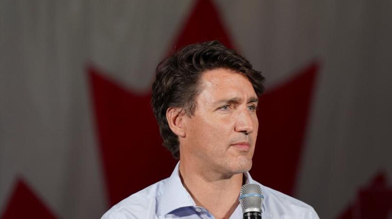 El primer ministro de Canadá, Justin Trudeau, habla durante la campaña electoral