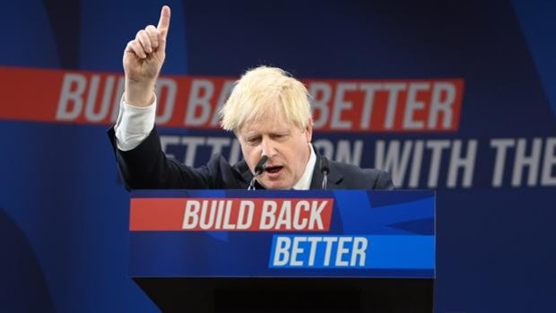 Johnson cierra el Congreso tory exaltando la autarquía del Reino Unido