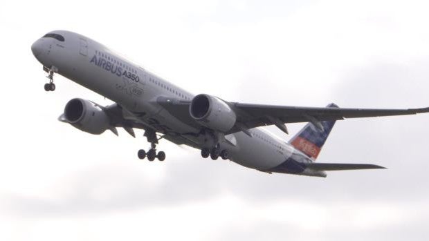 Macron promete un avión ecológico para el 2030