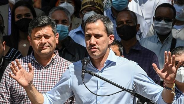 Biden invita a Guaidó a la gran cumbre de democracias de la Casa Blanca