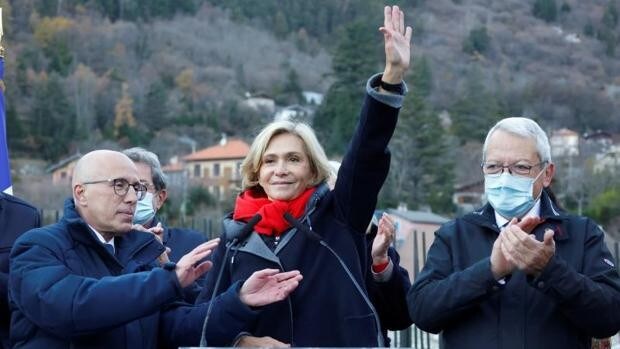 Un sondeo anuncia la derrota de Macron y la victoria de Pécresse como posible presidenta de Francia