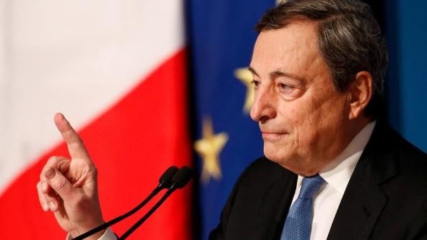 Draghi: «Mi destino no cuenta, soy un abuelo al servicio de las instituciones»