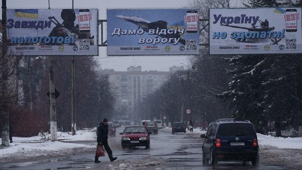 Carteles, carros de combate y kalashnikov, el paisaje de la guerra