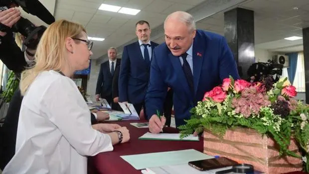 Bielorrusia se unirá este lunes a Rusia para la invasión de Ucrania, según EE.UU.