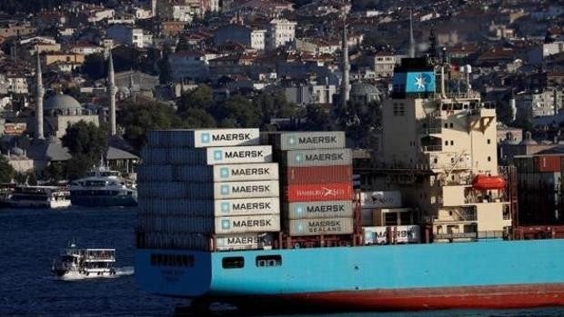 Maersk, una de las principales navieras del mundo, suspende el transporte de contenedores con Rusia