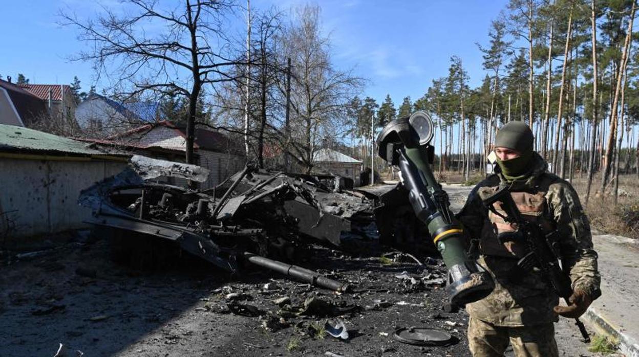 Soldado ucraniano en Kiev