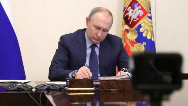Putin firma un decreto para reclutar a más de 134.000 soldados adicionales en plena guerra con Ucrania