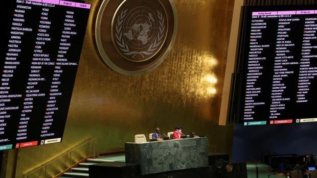 La ONU aprueba expulsar a Rusia del Consejo de Derechos Humanos