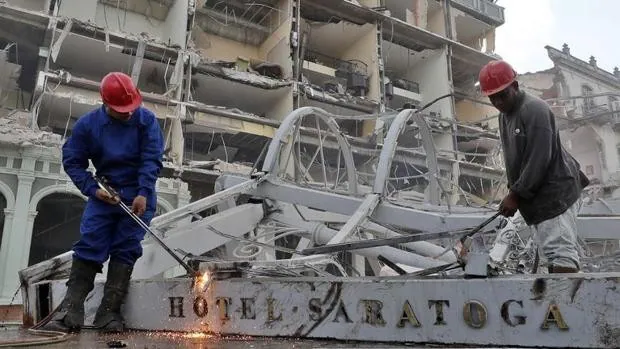 Ascienden a 46 los fallecidos, entre ellos una española, por la explosión del hotel Saratoga en La Habana