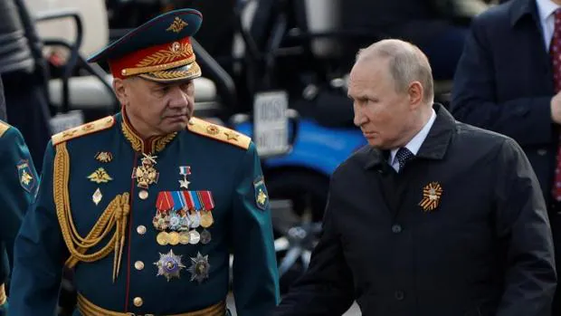 Coroneles rusos critican a Putin y a los líderes militares de la invasión: «Un imbécil total y absoluto»