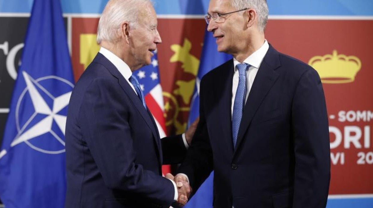 Biden y Stoltenberg