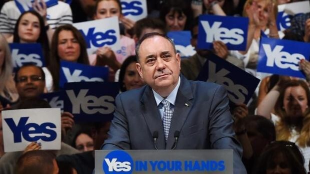 Alex Salmond, el mentor de Sturgeon que dividió al separatismo escocés