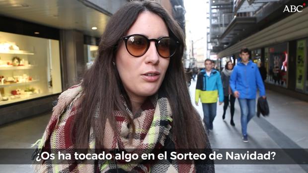 Vídeo: Así ha reaccionado la calle tras el sorteo de la Lotería de Navidad