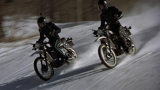 Las Yamaha XT en acción en 'Sólo para tus ojos'