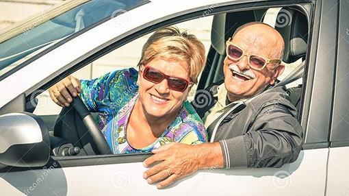 Los mayores deben tener más cuidado con el coche