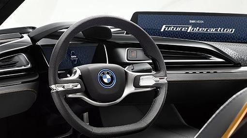 La nueva pantalla BMW i Vision de 21 pulgadas