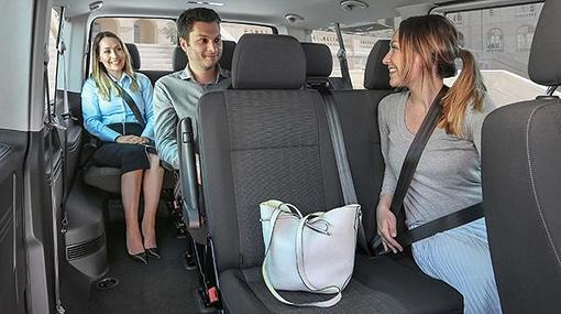 5, 6, 7, 8 o 9 pasajeros se pueden acomodar fácilmente en los Caravelle