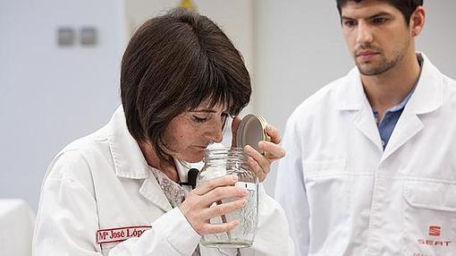 En Seat se analizan los olores de todos los componentes del coche