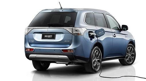 El Outlander PHEV es el eléctrico e híbrido enchufable más demandado en España