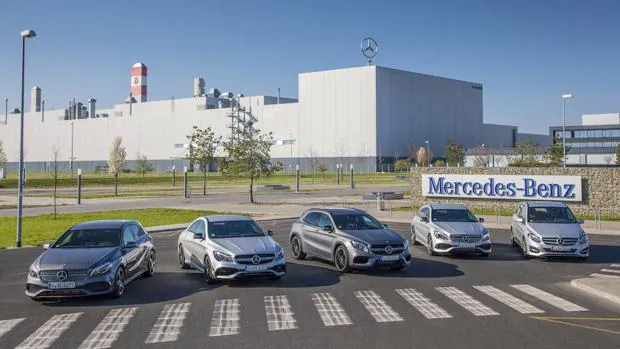 La gama de compactos de Mercedes-Benz a las puertas de la fábrica de Kecskemét en Hungría