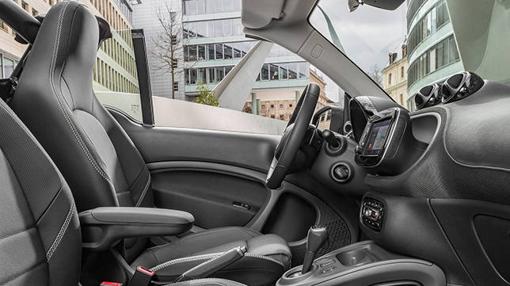 La postura de conducción, más alta de lo normal, resulta muy cómoda en ciudad