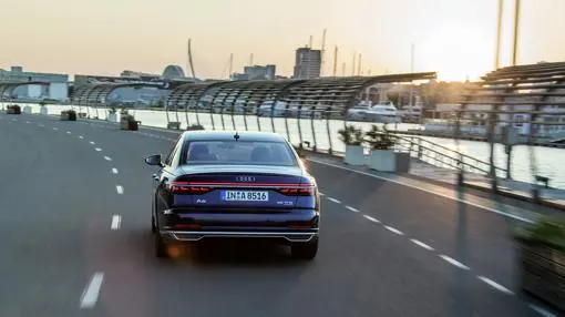 Audi A8: un hito en confort y tecnología
