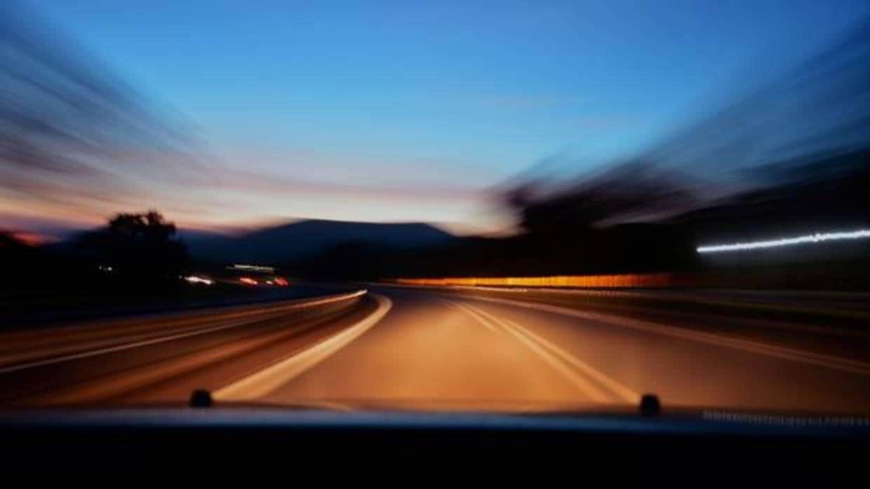 Los mejores consejos para que conducir de noche no te de miedo