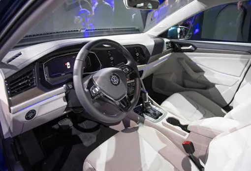 Volkswagen presenta en Detroit la nueva generación del sedán Jetta
