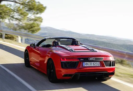 Audi R8 V10 RWS: para 999 afortunados