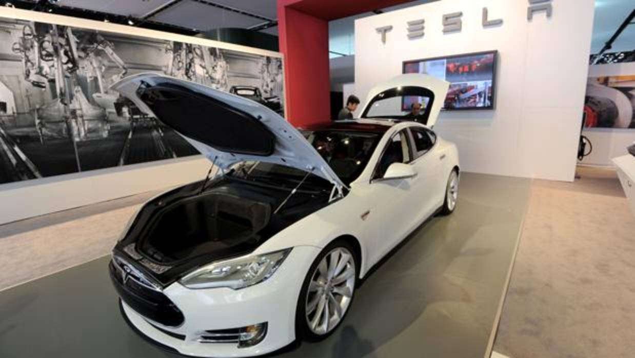 Tesla revisará 123.000 unidades del Model S por un problema en el sistema de dirección