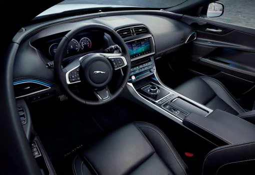 Jaguar XE Landmark Edition: más equipado y con toques más deportivos