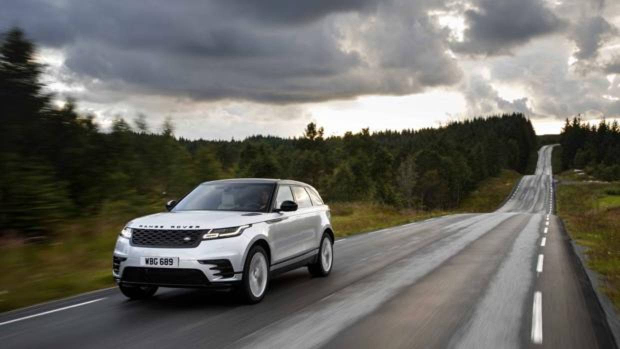 Nuevos motores y más equipamiento para el Range Rover Velar
