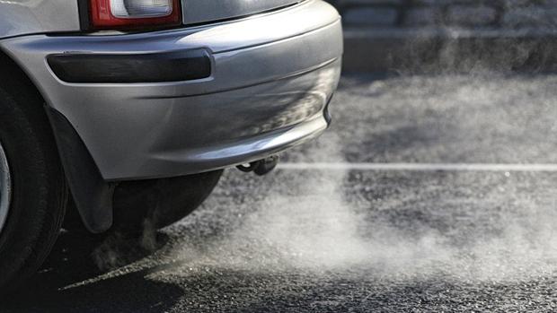 Los fabricantes de coches, sobre el inflado artificial de las emisiones: «Dañaría la competitividad»