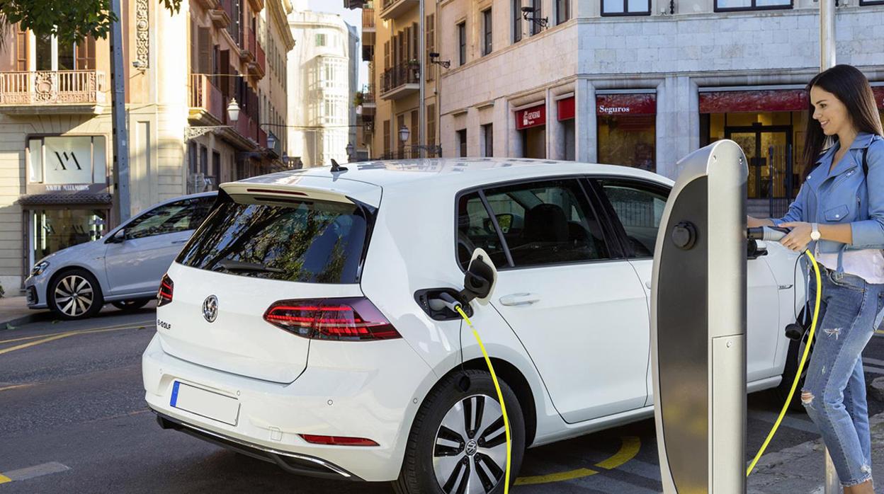 Solo el 5% de los puntos de carga de coches eléctricos de Europa están en España