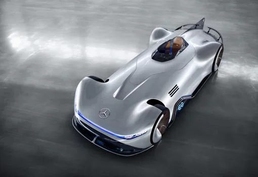 EQ Silver Arrow: Mercedes presenta su nueva flecha plateada eléctrica de 750 CV