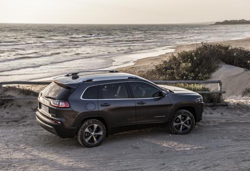 Jeep Cherokee 2019: El SUV medio de Jeep acentúa sus habilidades off-road